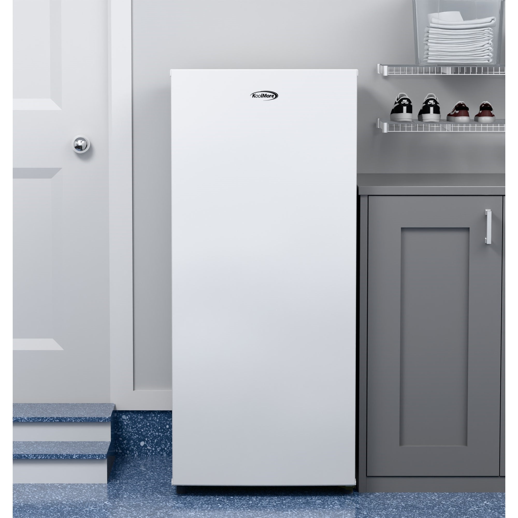 7 cu. ft. Convertible Garage Ready Upright Freezer/Refrigerator in White