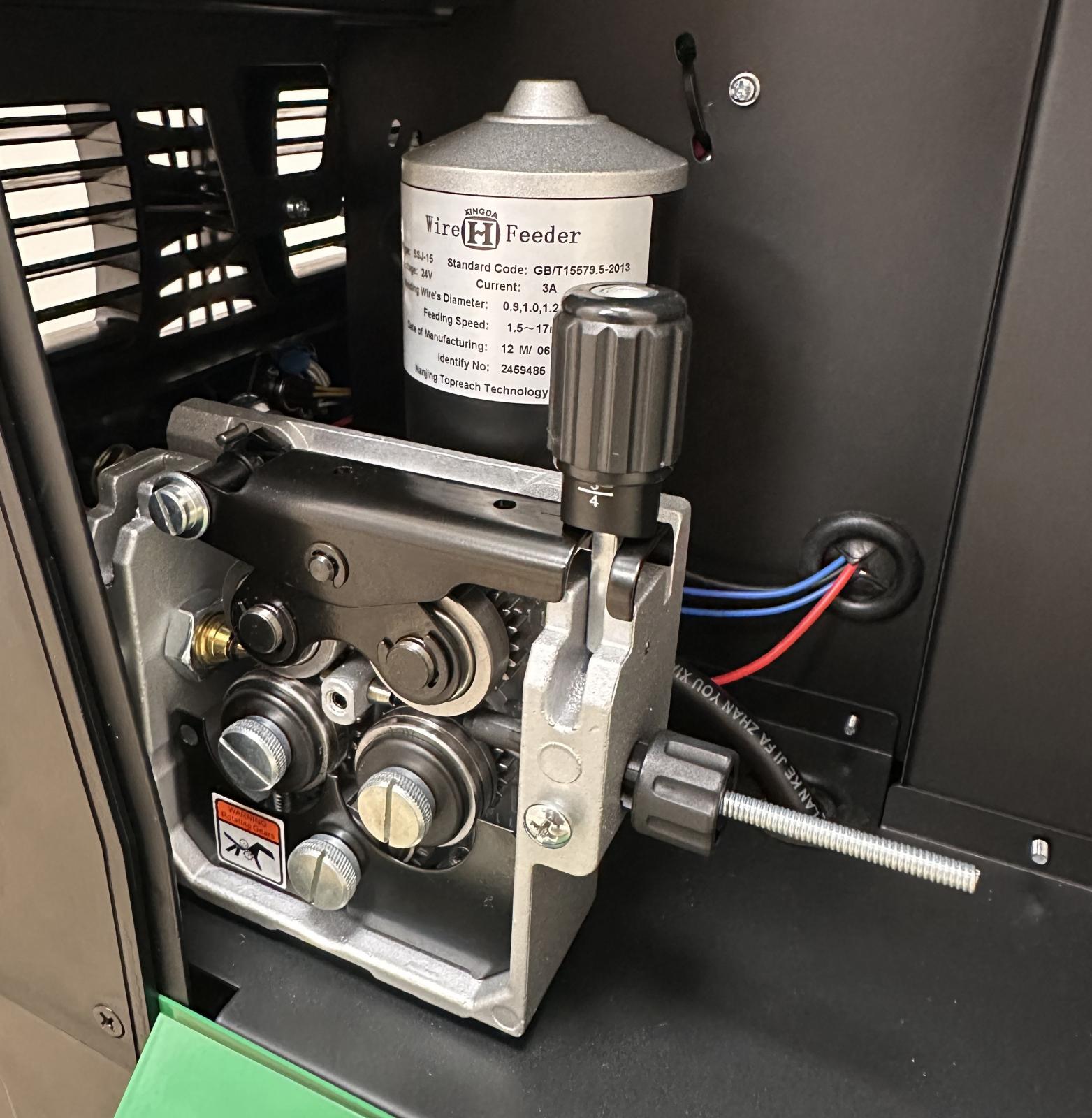 Everlast Lightning MTS 275 Welder Multi-Process 275A 120/240V with TIG Package New