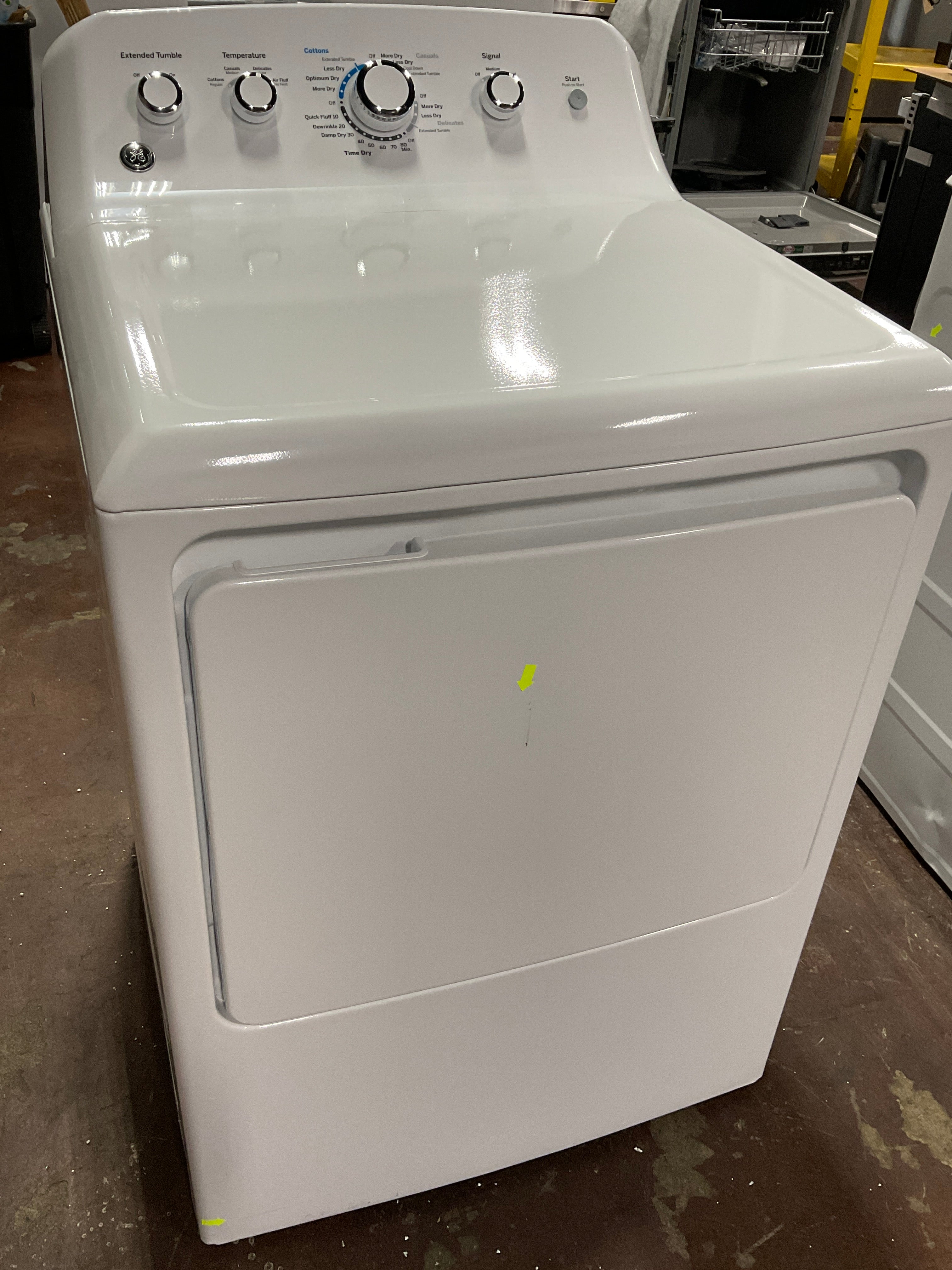 GE® 7.2 cu. ft. Capacity aluminized alloy drum Gas Dryer