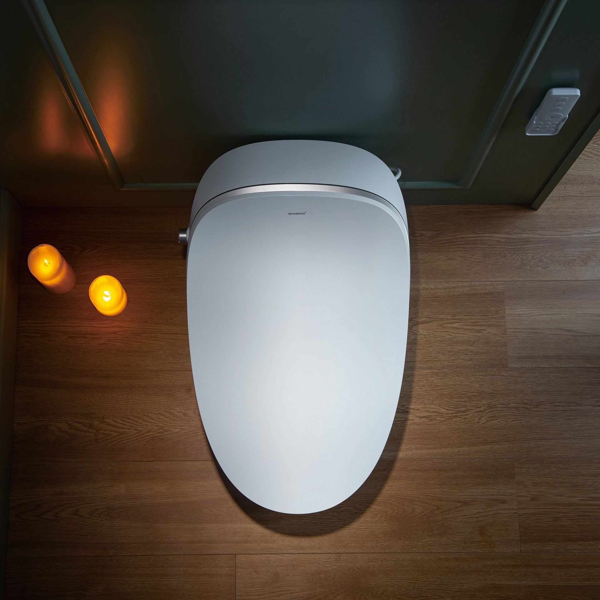 WOODBRIDGE LT610 Smart Toilet Bidet Dual Flush 1/1.6 GPF Auto Open Close Heated Seat Auto Flush New