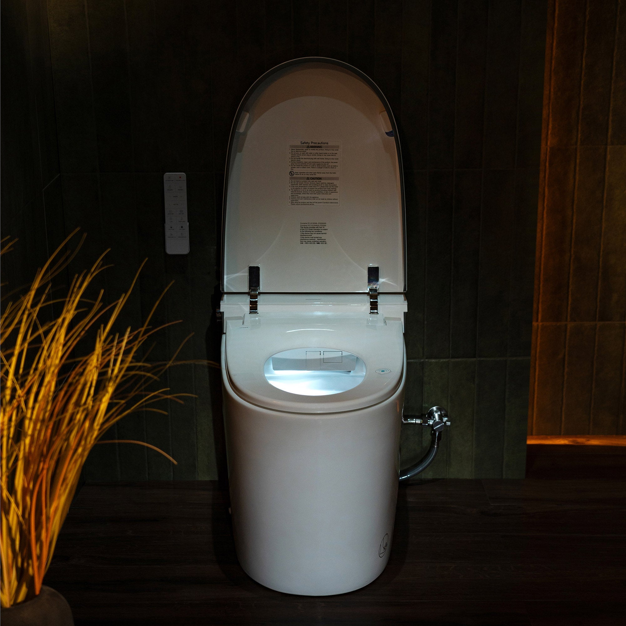 WOODBRIDGE EBT350 Smart Bidet Toilet Auto Open/Close Foot Sensor Heated Seat New