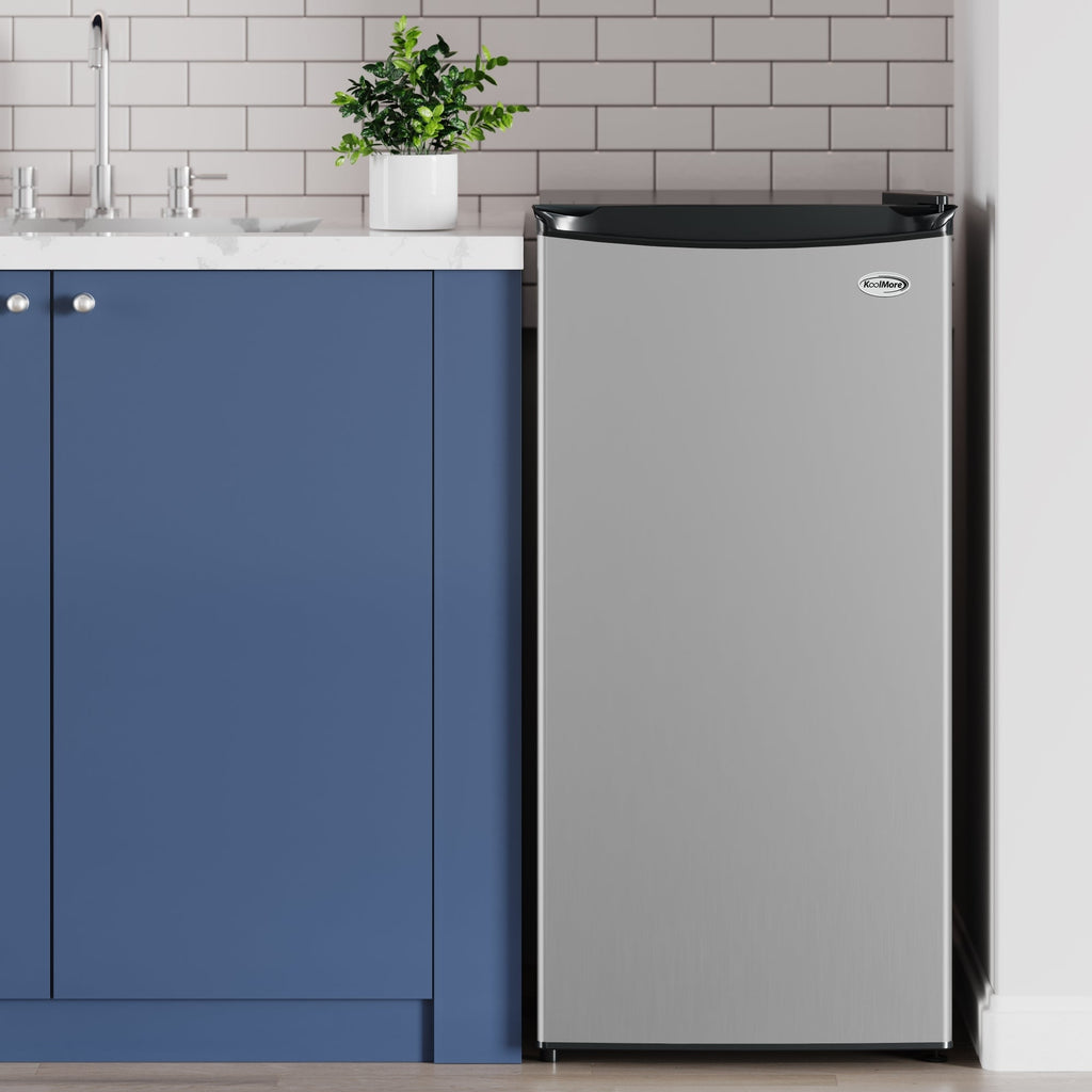 21 in. Convertible Refrigerator/Freezer 4.2 cu. ft. in Silver