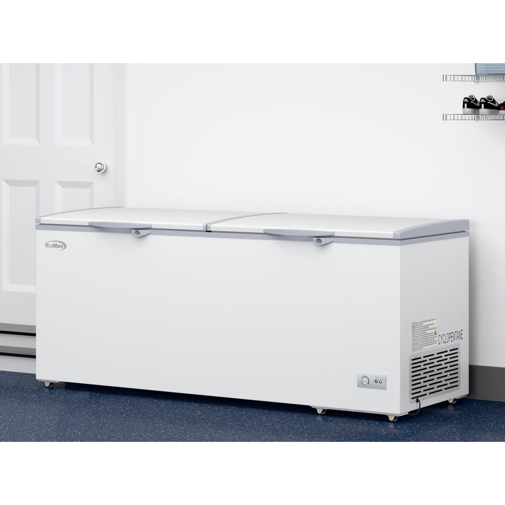 76 in. Commercial Chest Freezer 20 cu ft.