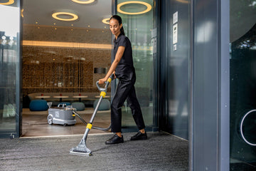 Karcher Puzzi 10/1 Commercial Carpet Cleaner Extractor 4.9 Gal. Tank New