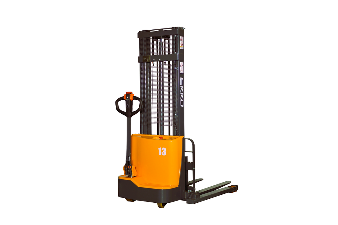 Ekko EB13C-138 Straddle Stacker Full Powered 2800 lbs Capacity 138" Lift Height New