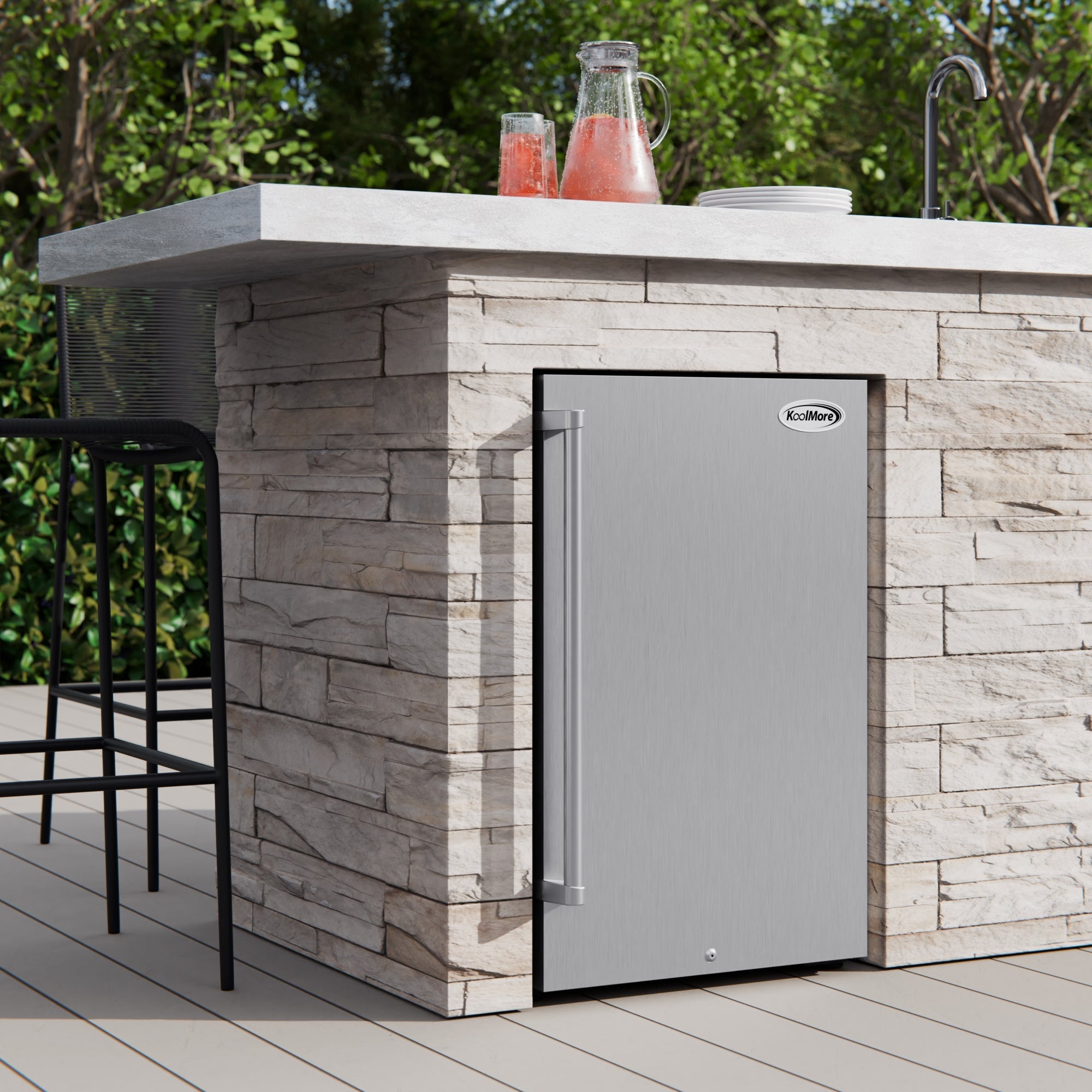 21 in. Outdoor Refrigerator with IPX 4 Rating and Glass Shelves 4.4 Cu. ft. in Stainless-Steel
