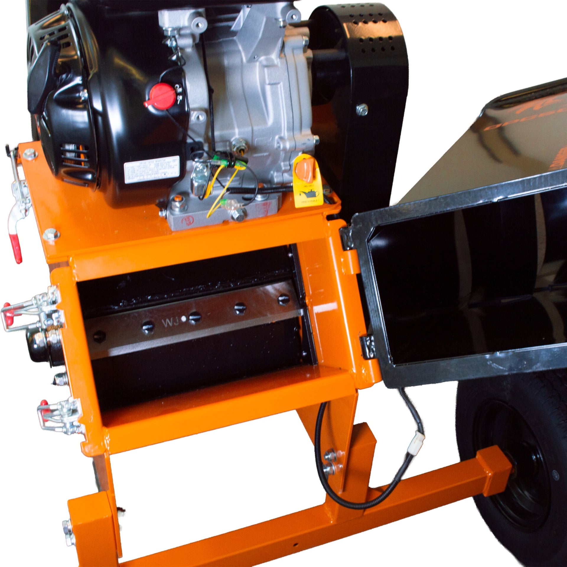 DK2 Chipper Shredder 6" Capacity 15 HP Gas Powered Tow-Behind OPC506-V2 New
