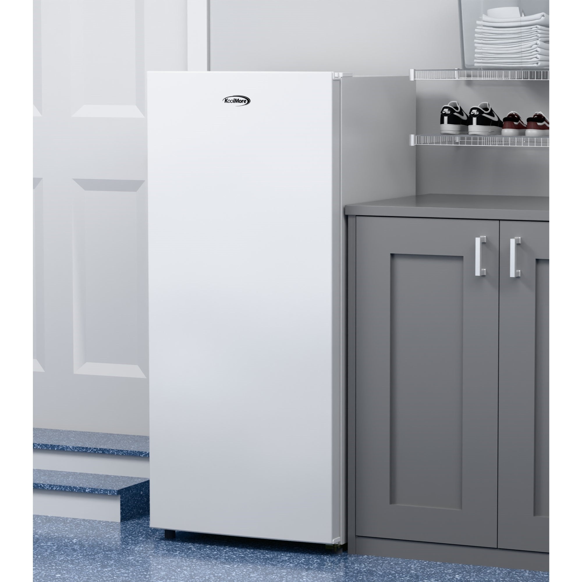 7 cu. ft. Convertible Garage Ready Upright Freezer/Refrigerator in White