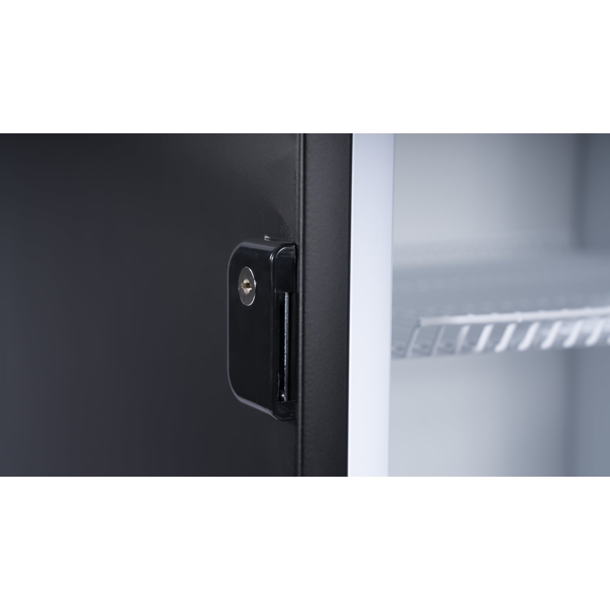 21 in. One Glass Door Commercial Display Merchandiser Refrigerator Cooler in Black, ETL Listed, 8 cu. ft.
