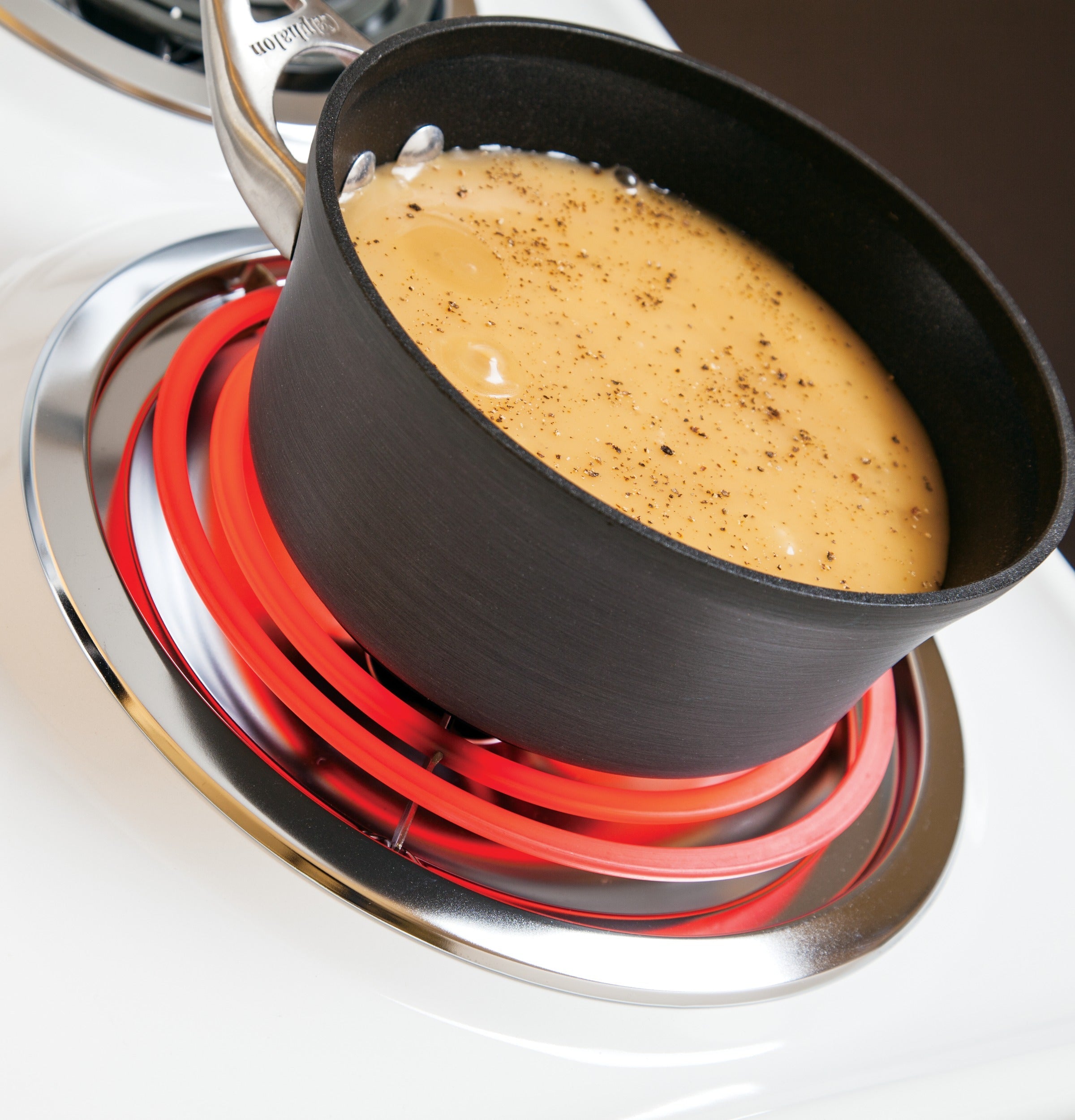 Hotpoint® ENERGY STAR® 30" Free-Standing Electric Range