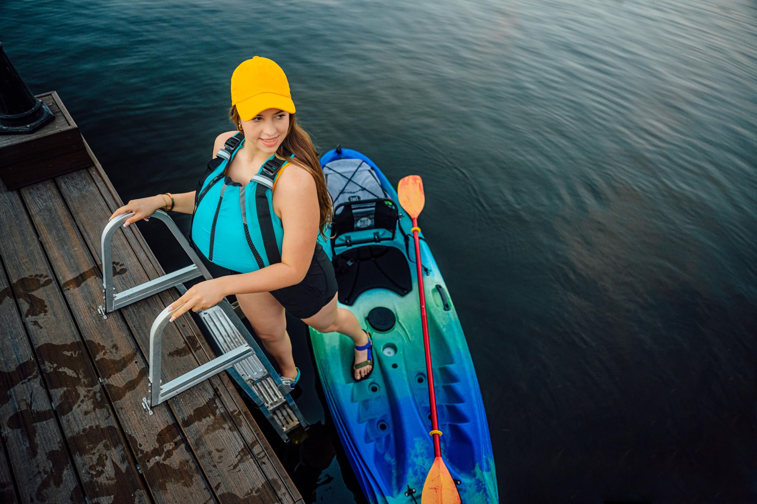 Perception - Tribe 9.5 - Sit on Top Kayak - Large Rear Storage with Tie Downs - 9.5 - Dapper