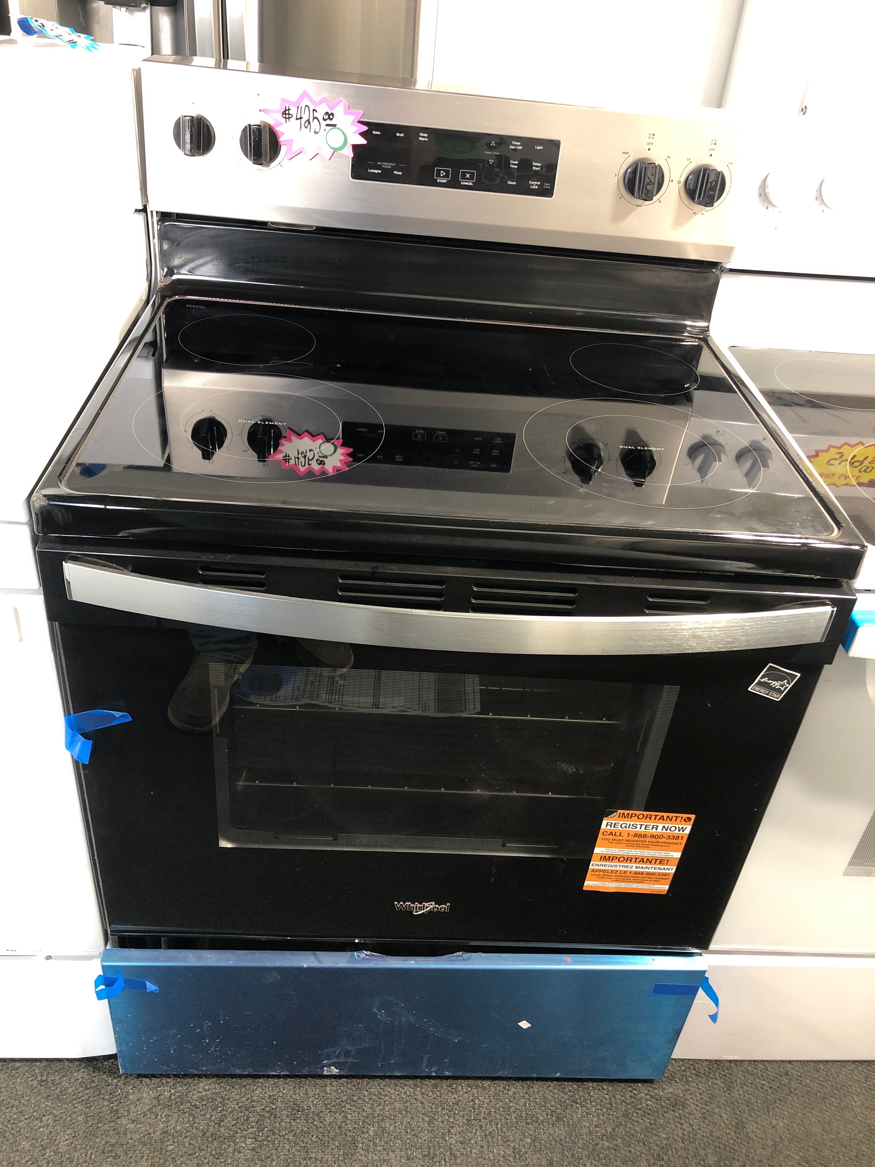New Glass Top 4 Burner Whirlpool Electric Range