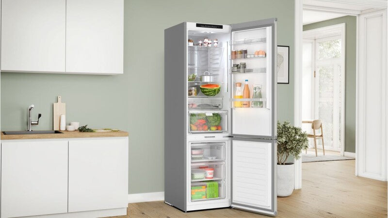 BOSCH  500 Series Freestanding Bottom Freezer Refrigerator 24'' - Stainless Steel (B24CB50ESS)