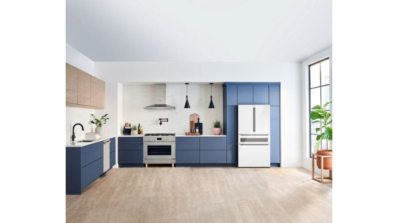 Bosch  800 Series French Door Bottom Mount Refrigerator, Glass door 36'', Total No Frost - White (B36CL81ENW)