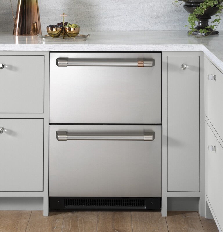 CAFE  Caf? 5.7 Cu. Ft. Built-in Dual-drawer Refrigerator - Stainless Steel (CDE06RP2NS1)