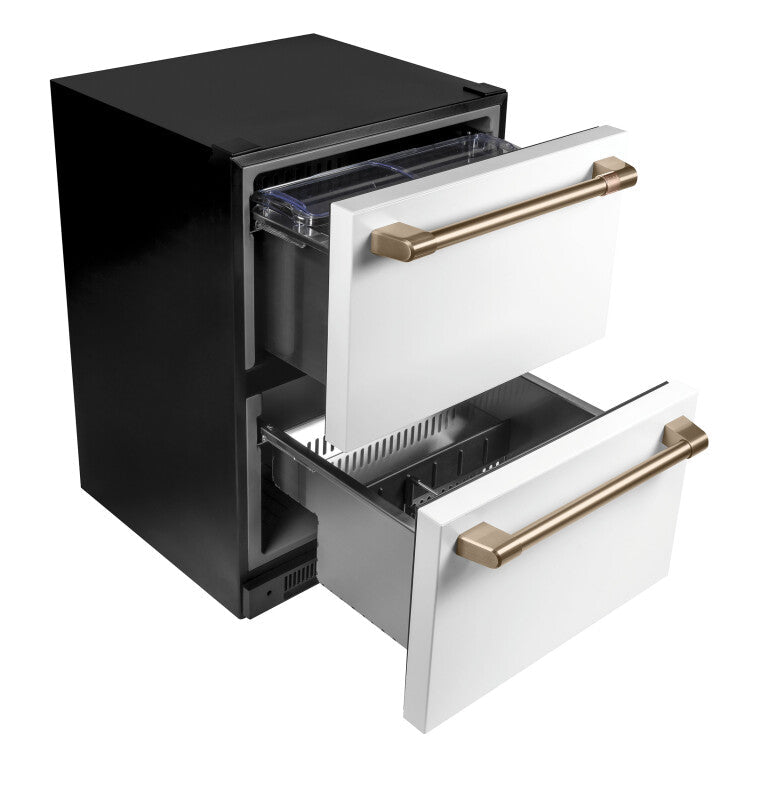 CAFE  Caf? 5.7 Cu. Ft. Built-in Dual-drawer Refrigerator - Matte White (CDE06RP4NW2)