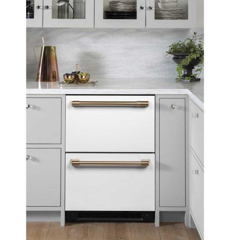 CAFE  Caf? 5.7 Cu. Ft. Built-in Dual-drawer Refrigerator - Matte White (CDE06RP4NW2)