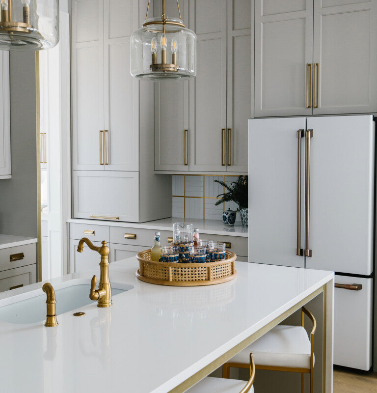CAFE  Caf? 23.1 Cu. Ft. Smart Counter-depth French-door Refrigerator - Matte White (CWE23SP4MW2)