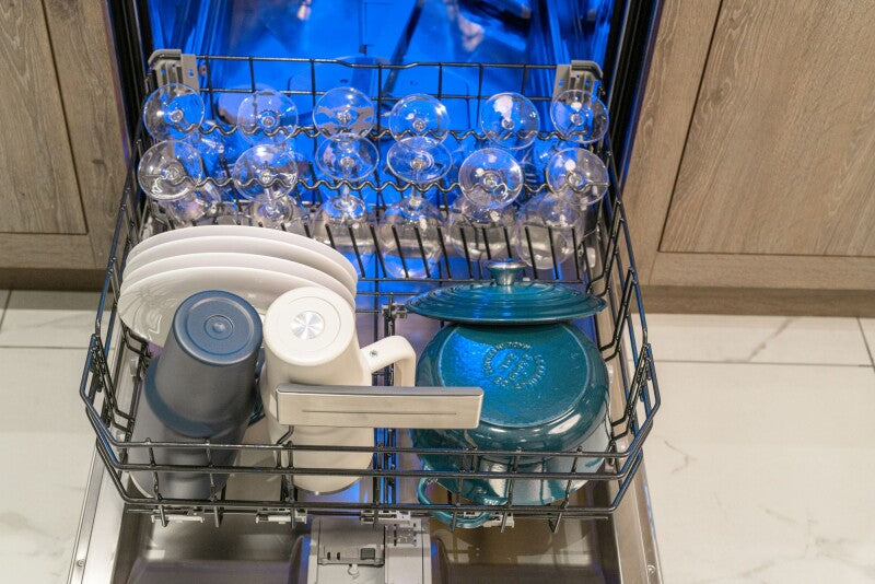 THERMADOR  Sapphire® Dishwasher 24'' Custom Panel Ready - Panel Ready (DWHD660EPR)