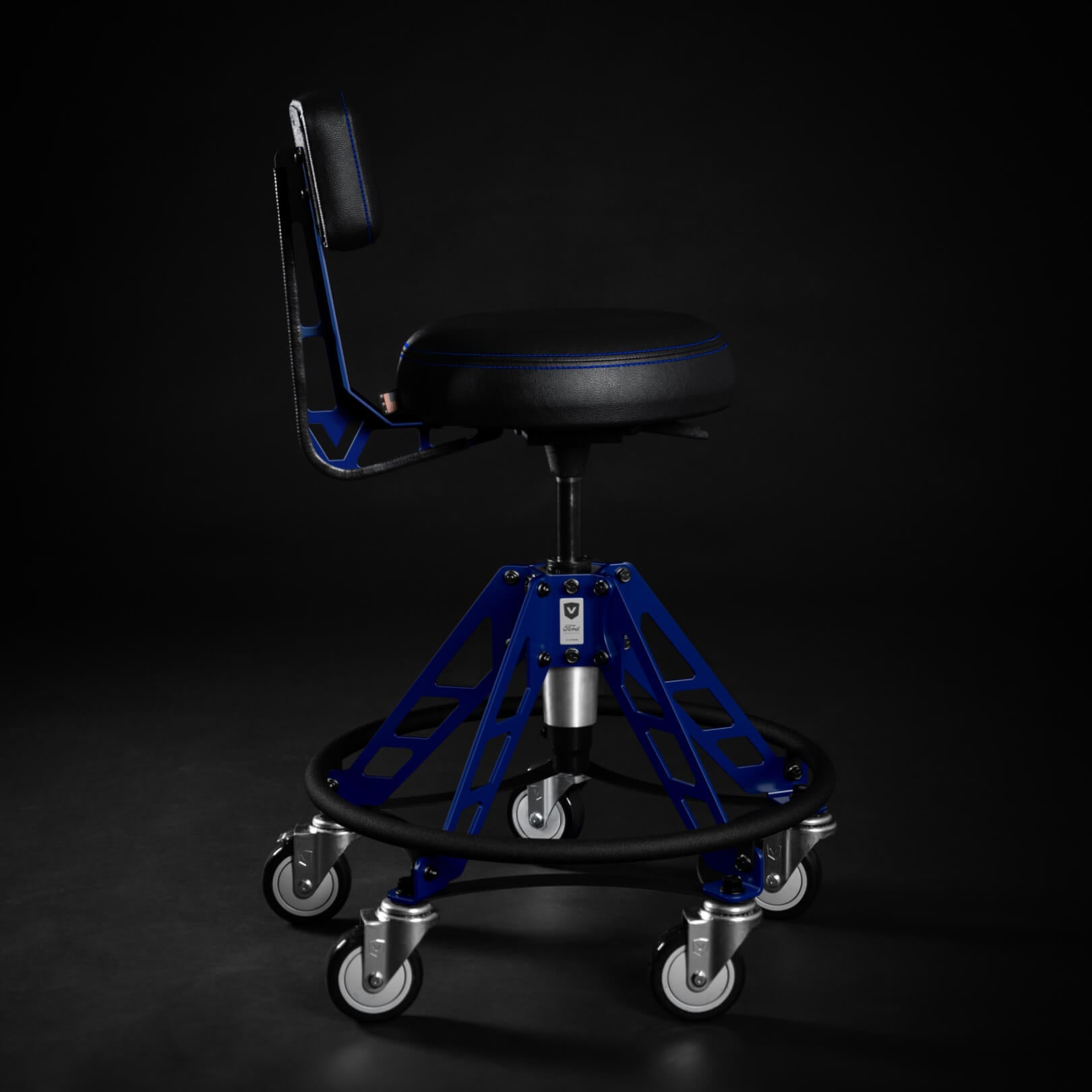 FORD® OVAL - FORD BLUE (ELEVATED)