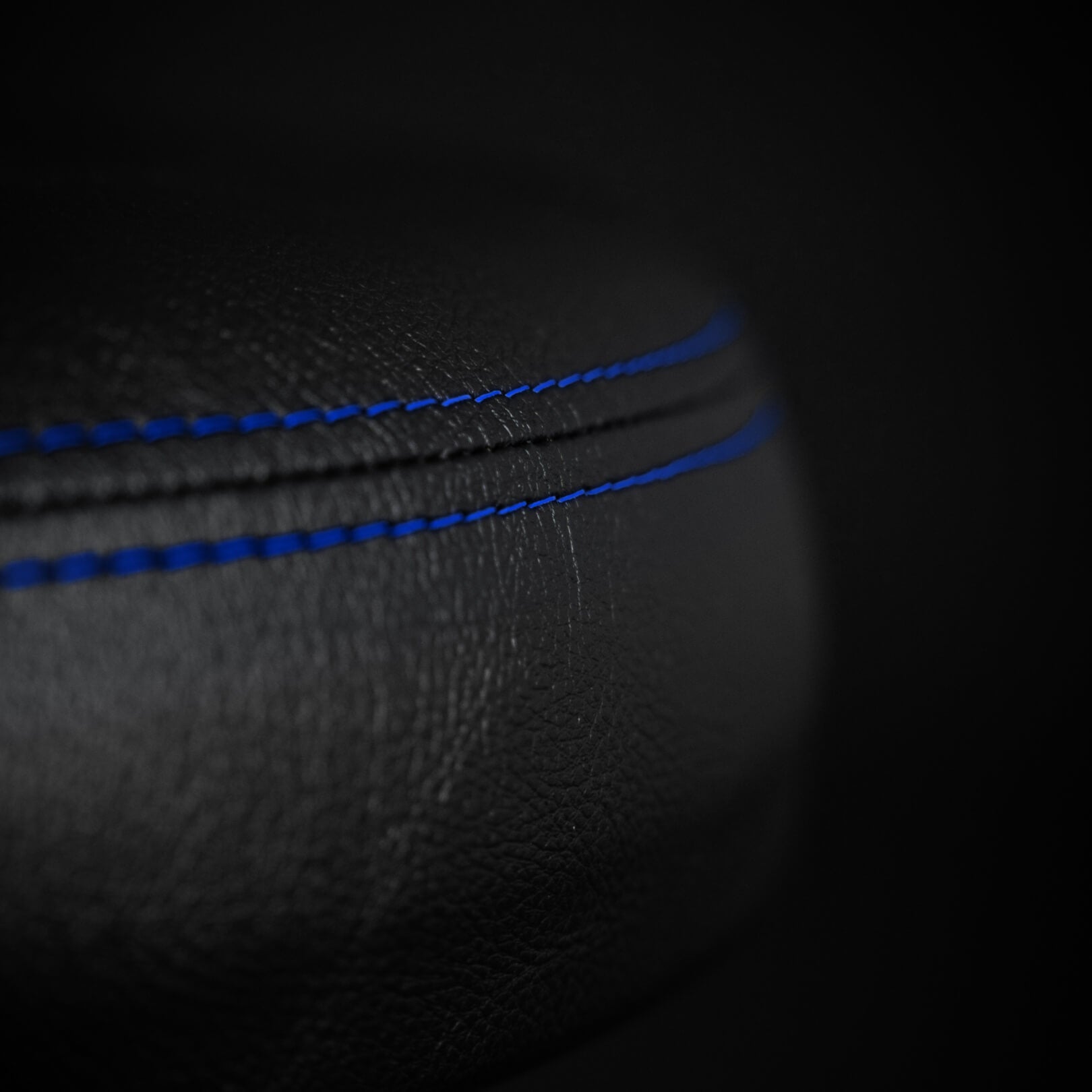 FORD® OVAL - FORD BLUE (ELEVATED)
