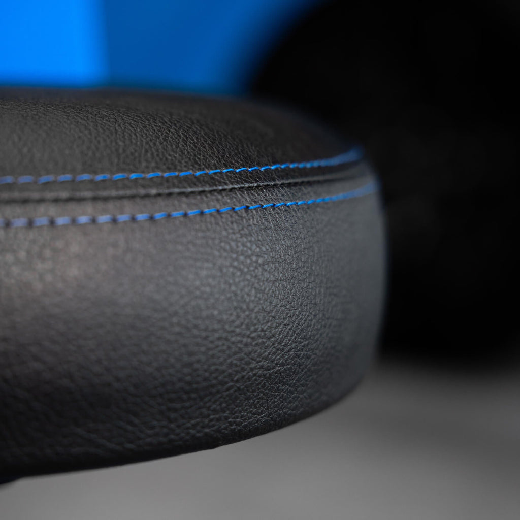 FORD MUSTANG® - GRABBER BLUE