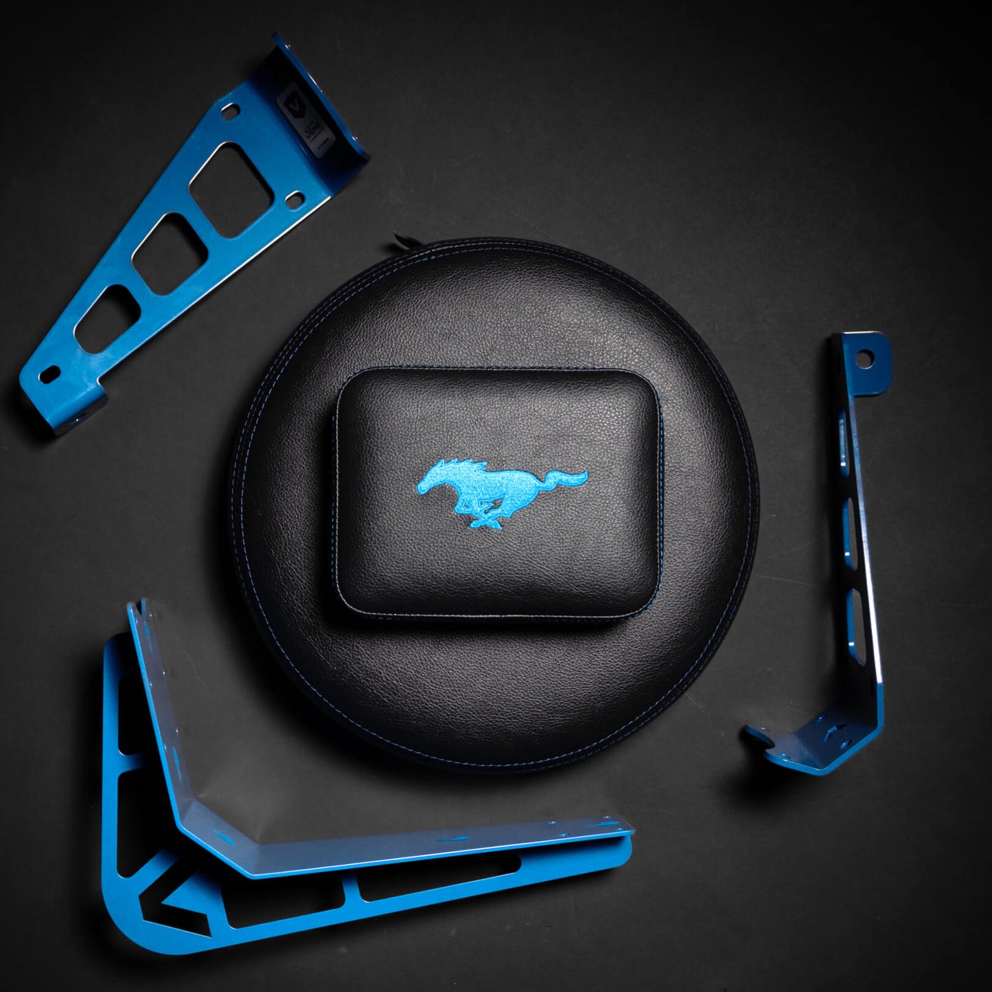 FORD MUSTANG® - GRABBER BLUE (ELEVATED)