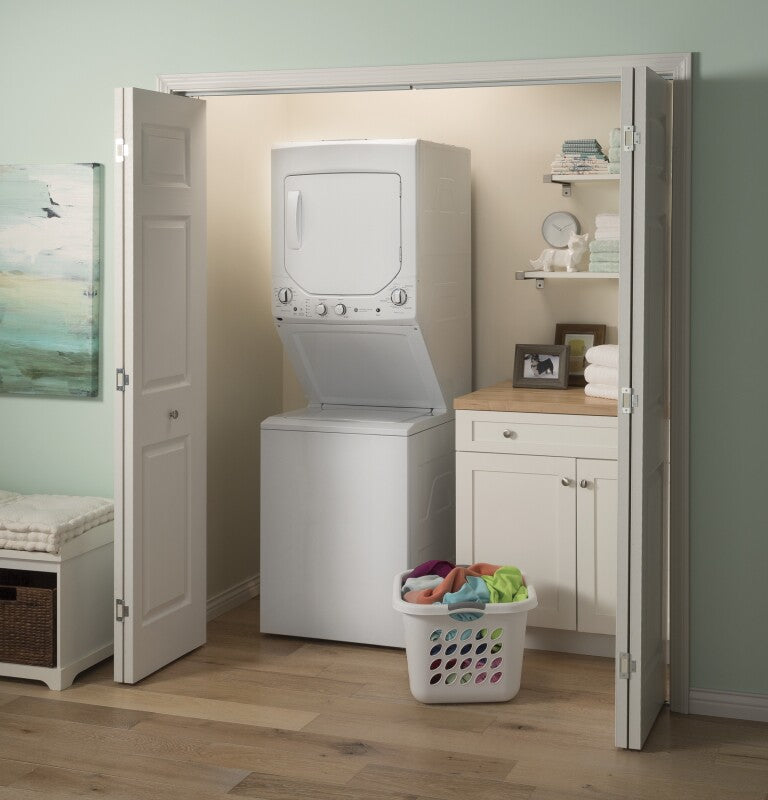 GE  Unitized Spacemaker 2.3 cu. ft. Capacity Washer with Stainless Steel Basket and 4.4 cu. ft. Capacity Gas Dryer - White on White (GUD24GSSMWW)