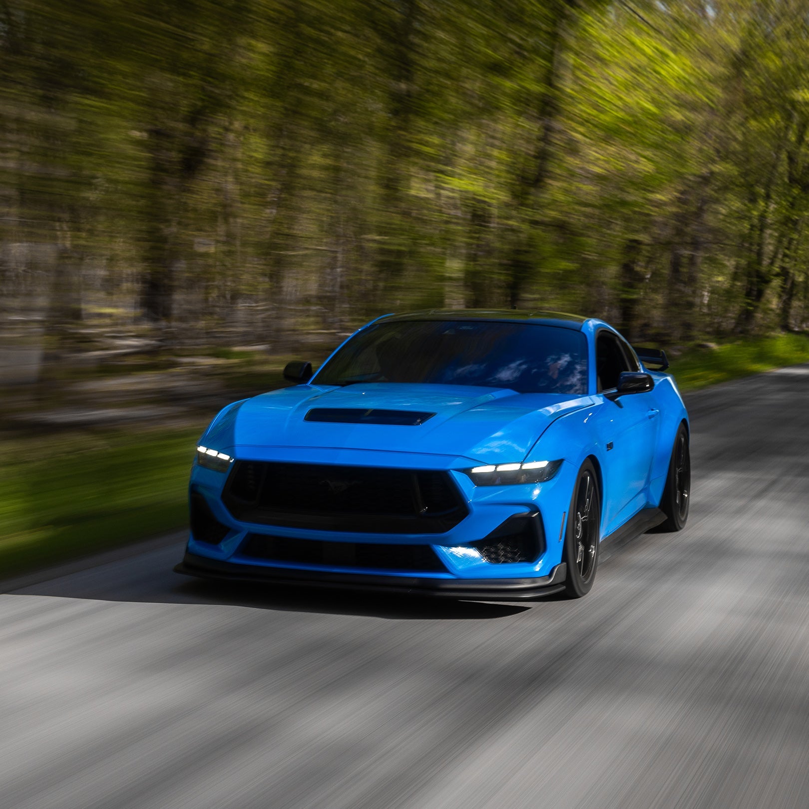 FORD MUSTANG® - GRABBER BLUE (ELEVATED)