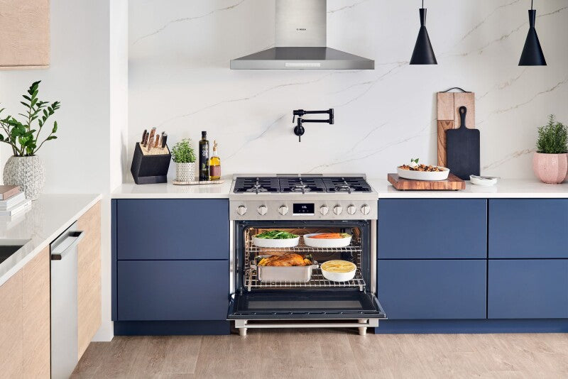 Bosch  800 Series Dual Fuel Freestanding Range 36'' - Stainless Steel (HDS8655U)
