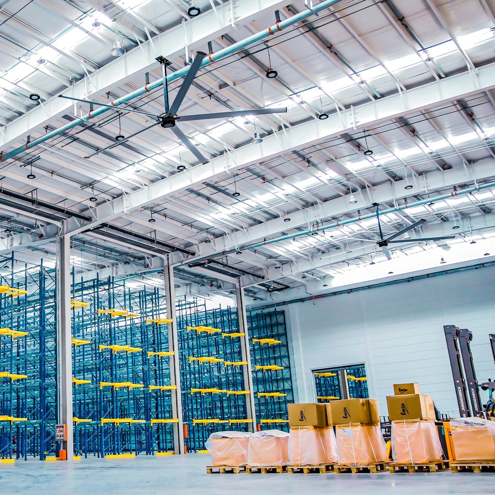 MechMaxx 24' 1PH Industrial Ceiling Fan HVLS 208-240V Energy Efficient Large Area Air Circulation for Warehouses Factories New