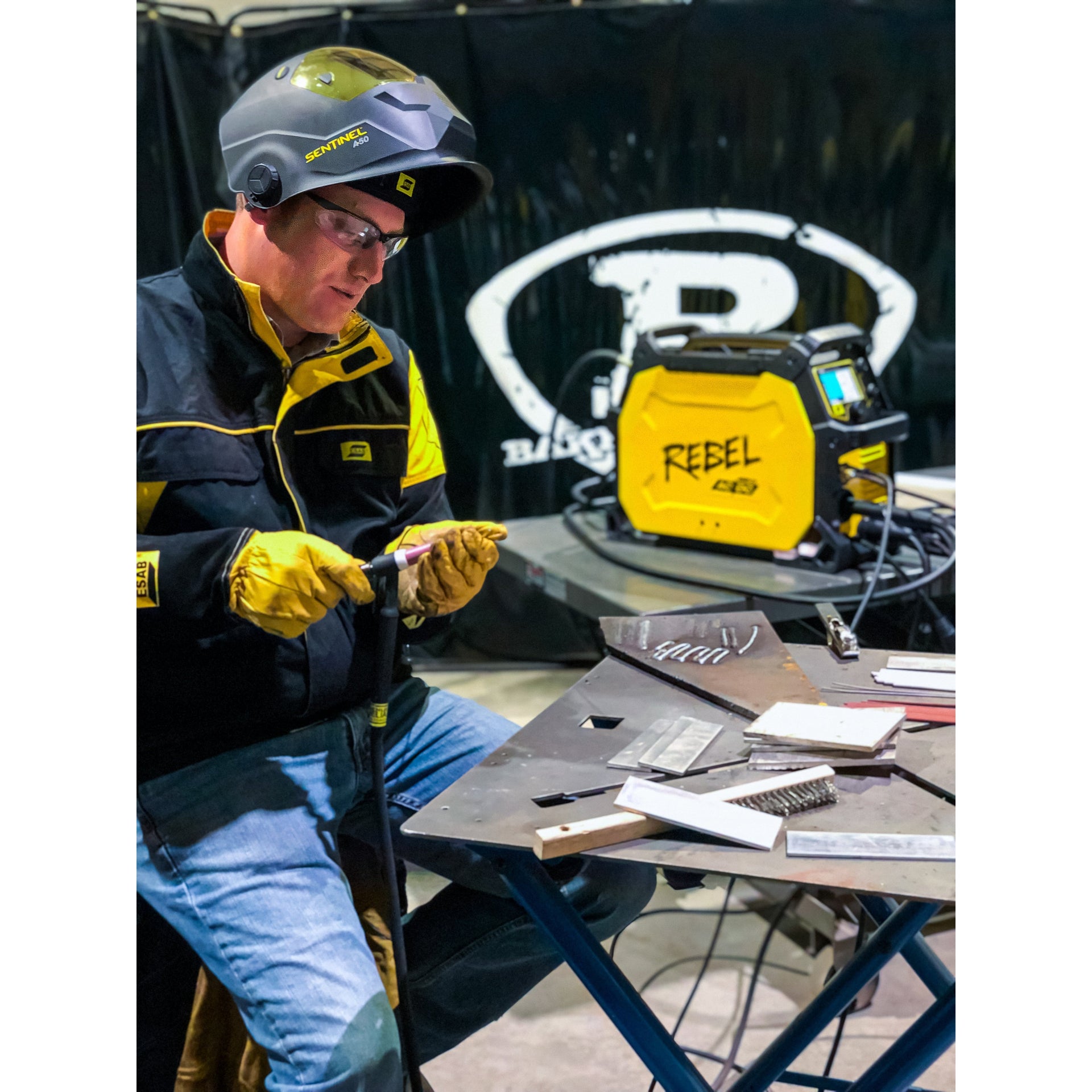 ESAB Rebel 205ic AC/DC Multiprocess Welder - 0558102553