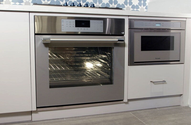Thermador  Masterpiece® Single Wall Oven 30'' - Stainless Steel (ME301YP)