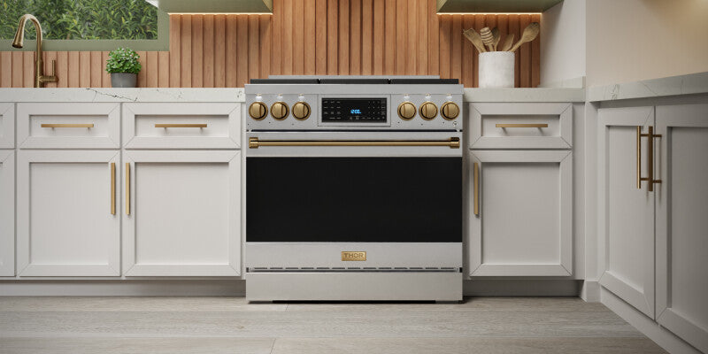Thor Kitchen  36 Inch Professional Lp Range With Tilt Panel Touch Control In Stainless Steel Gordon Ramsay Series - Stainless Steel (RSG36LP)