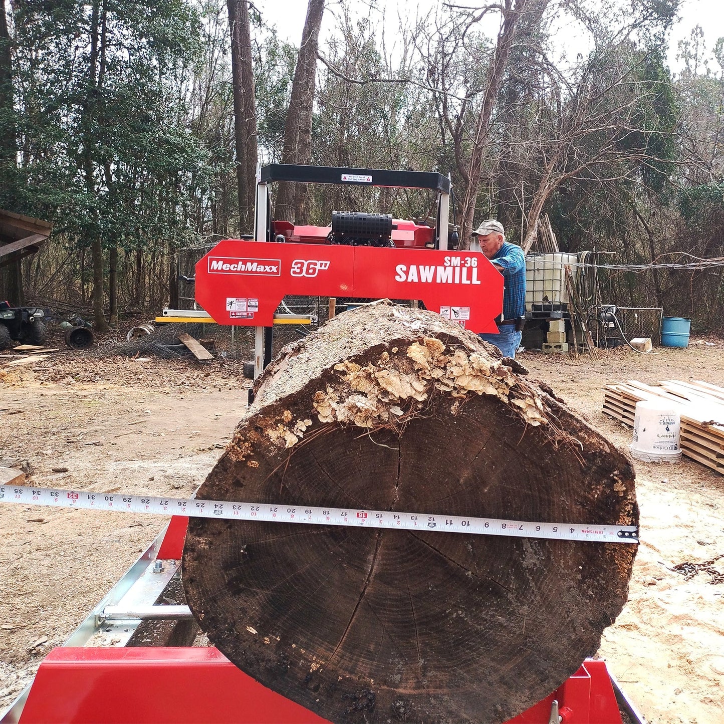 MechMaxx SM36 Sawmill 36" MAX Portable 25HP 750cc ZONSEN V-Twin Engine 20' Track Length 10 Blades Included New