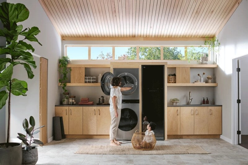 LG Studio  Washtower™ Smart Front Load 5.0 Cu. Ft. Washer And 7.4 Cu. Ft. Gas Dryer With Center Control® - Noble Steel (SWWG50N3)