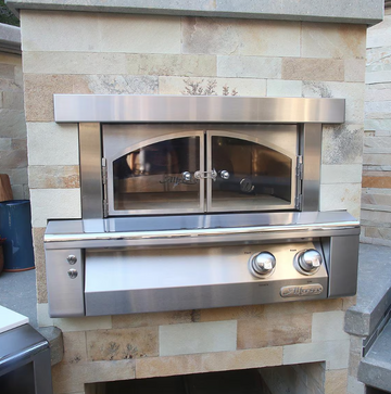Alfresco 30-Inch Built-In Natural Gas Outdoor Pizza Oven Plus