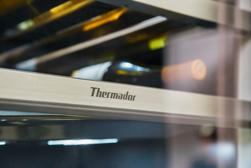 THERMADOR  Freedom® Built-in Wine Cooler 24'' Panel Ready - Other (T24IW905SP)