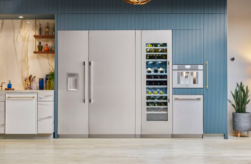 THERMADOR  Freedom® Built-in Wine Cooler 24'' Panel Ready - Other (T24IW905SP)