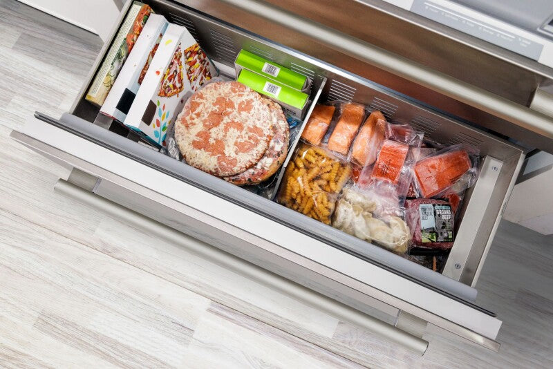 Thermador  Freedom® Built-in French Door Bottom Freezer Masterpiece® - Stainless Steel (T42BT110NS)
