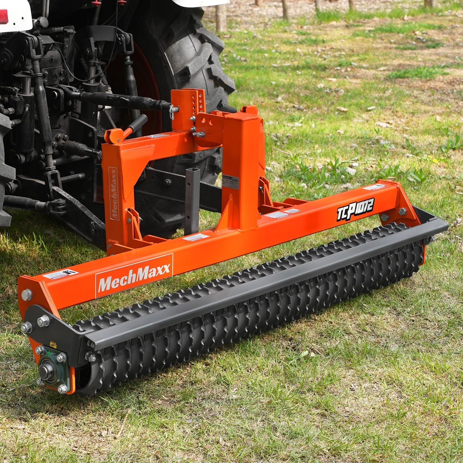 MechMaxx TCP1072 Cultipacker 72" 32 Ductile Iron Wheels Scraper Bar Category 1 and 2 3 Point Hitch Tractor Attachment New