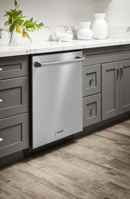 THOR KITCHEN  24 Inch Built-in Dishwasher In Stainless Steel - Stainless Steel (HDW2401SS)