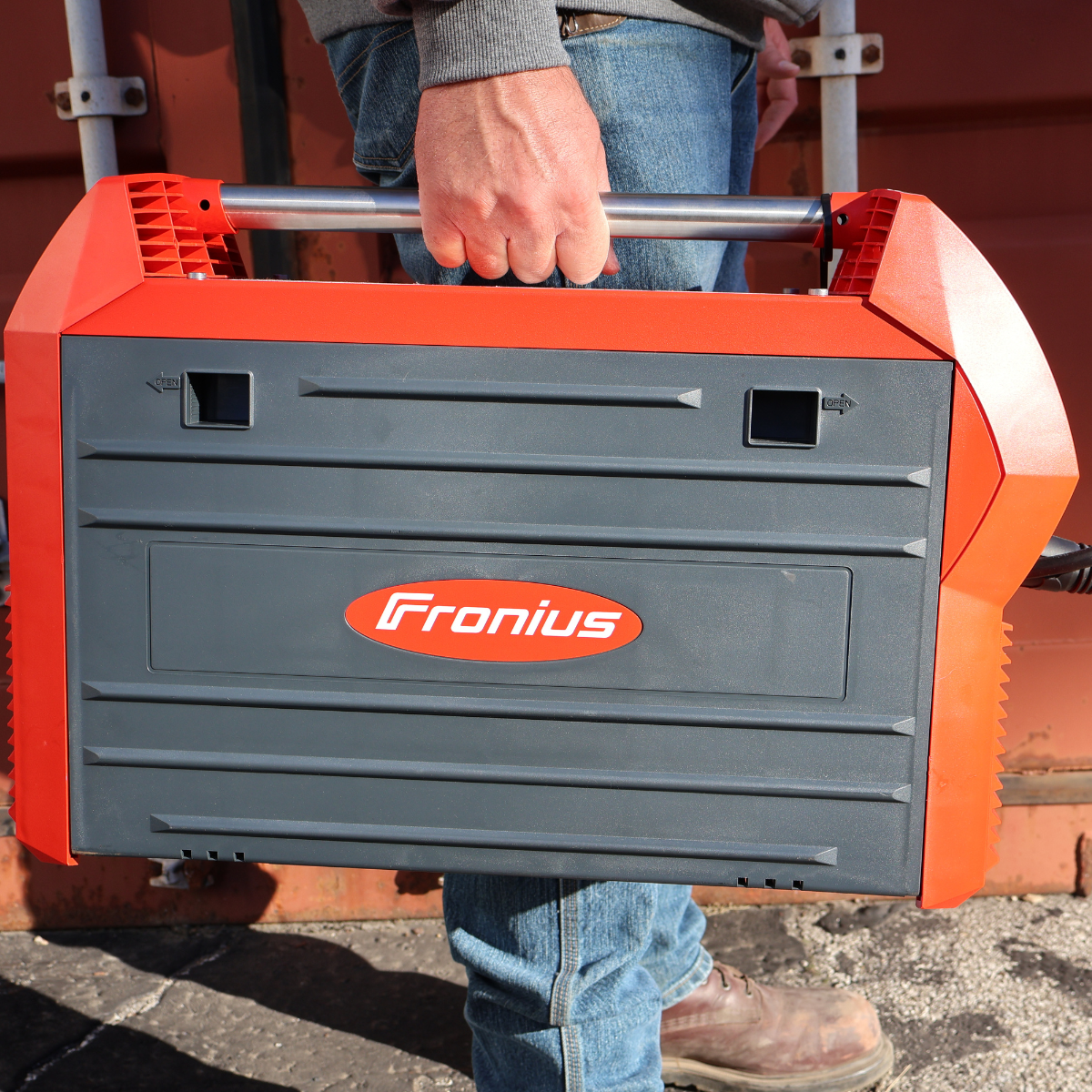 Fronius TransSteel 2200 Multiprocess Welder (MIG/Stick) - 49,0400,0033