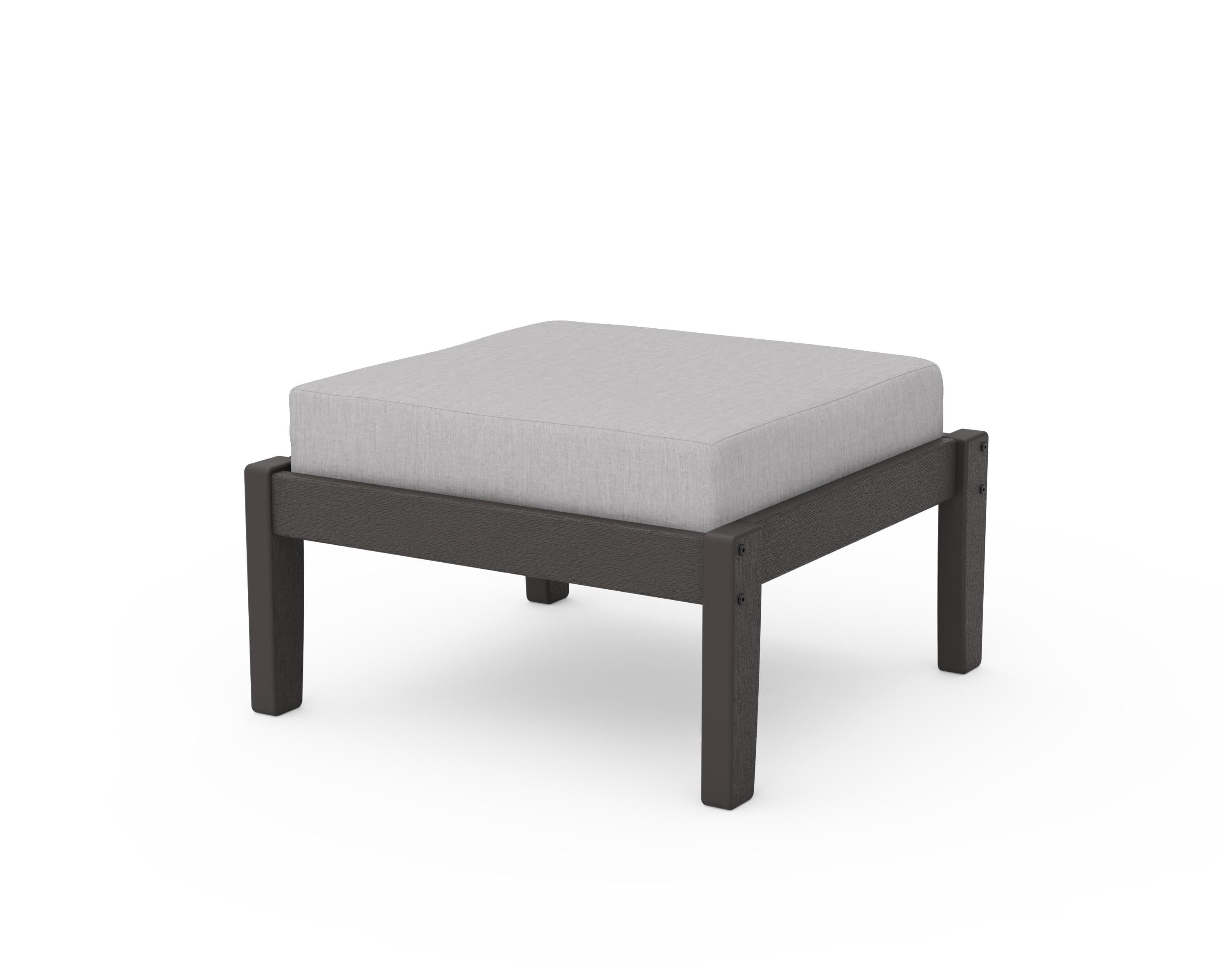 Vineyard Chaise with Wheels