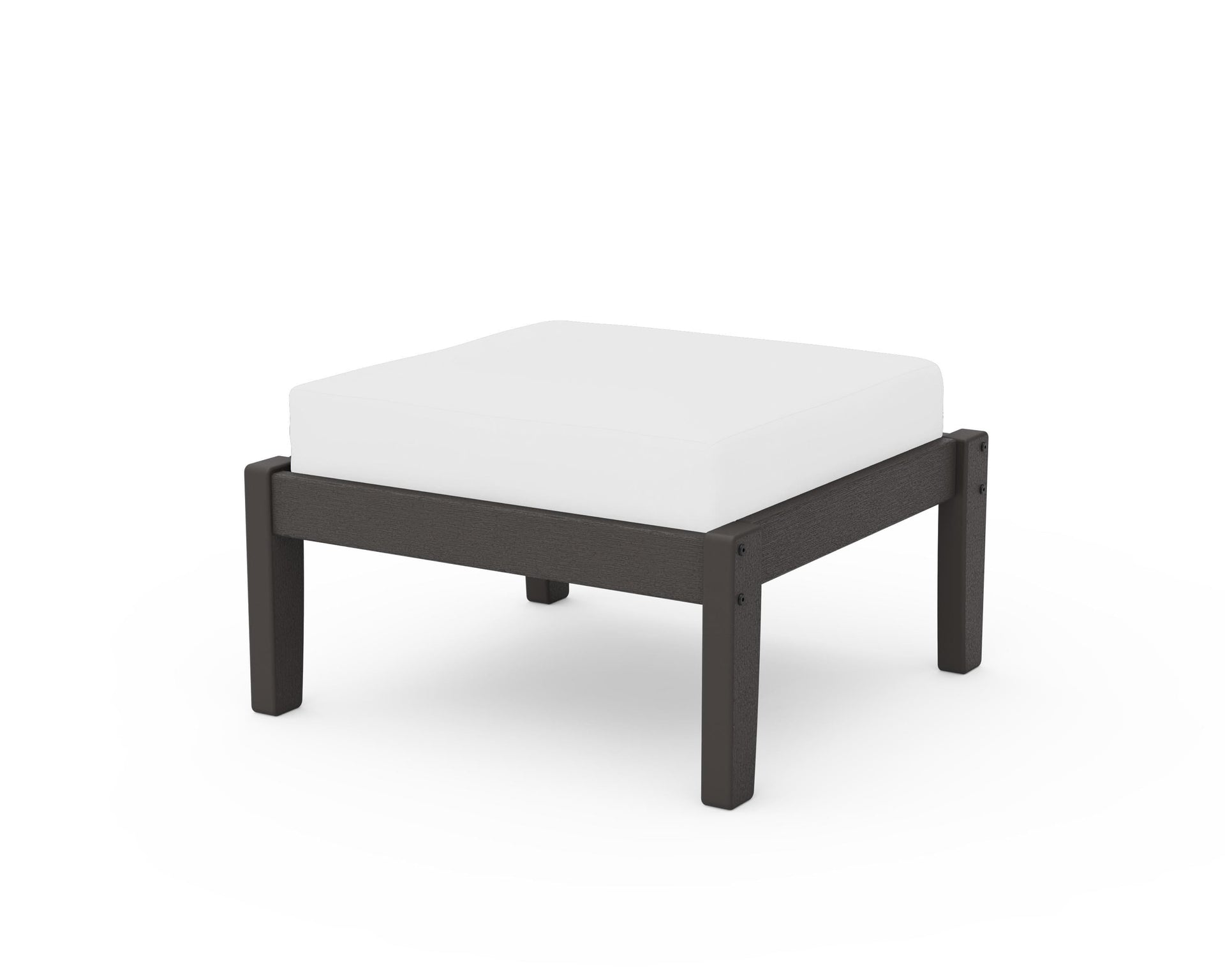 Vineyard Chaise with Arms