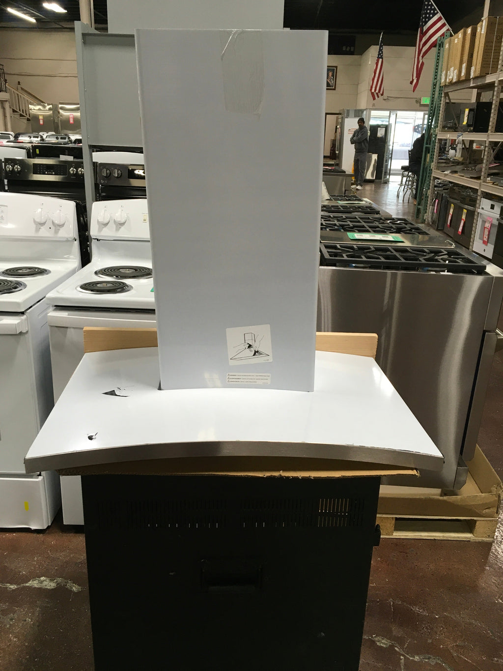 GE Profile™ 30" Wall-Mount Chimney Hood