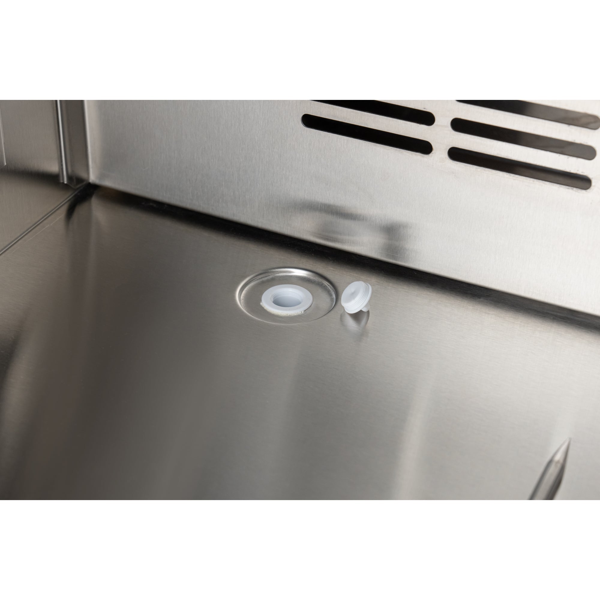 31 in. 10 Full-Size Pan Commercial Reach-In Blast Chiller, 88 lbs Rapid Chill / 77 lbs. Rapid Freeze in Stainless-Steel