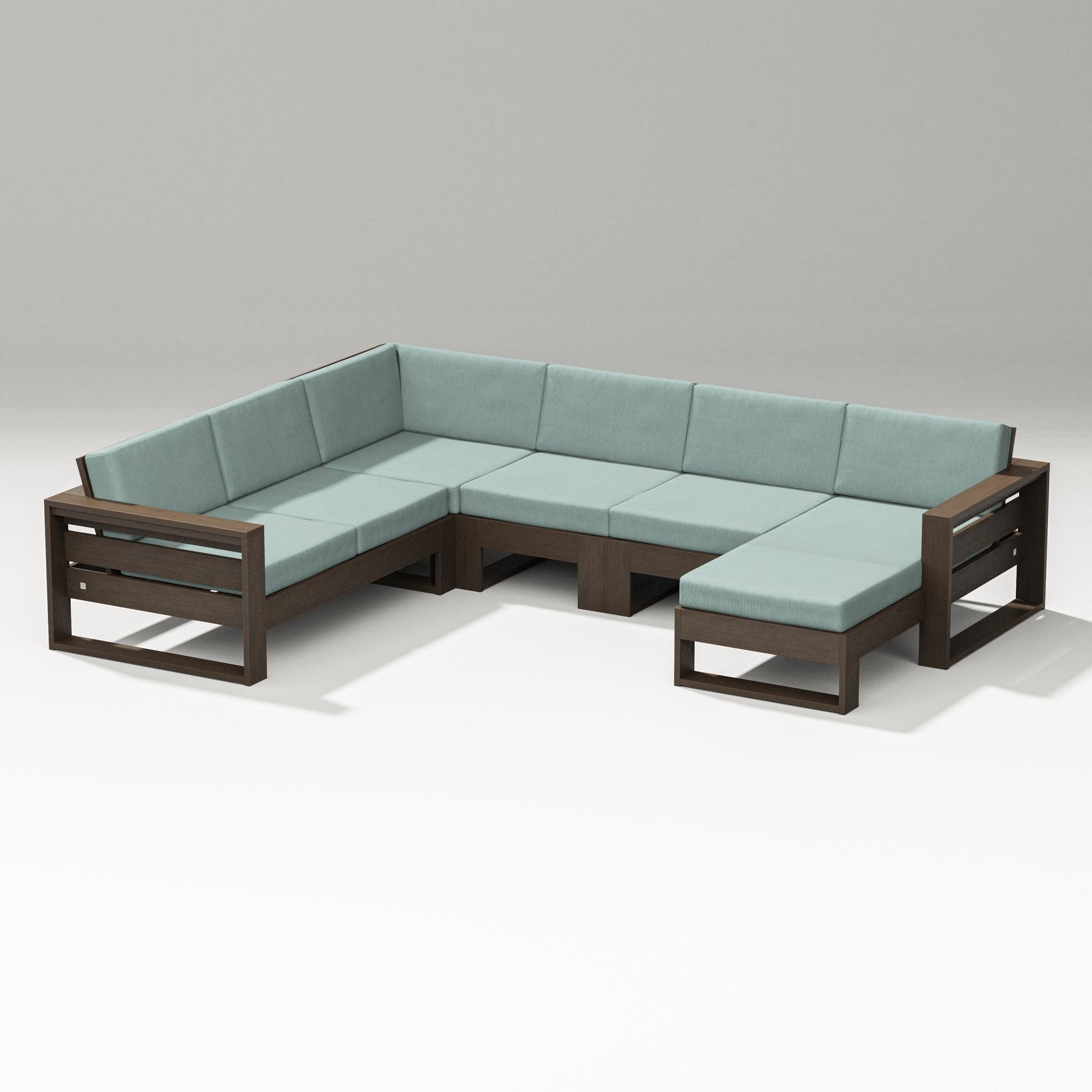 Latitude Corner Sectional with Right Chaise
