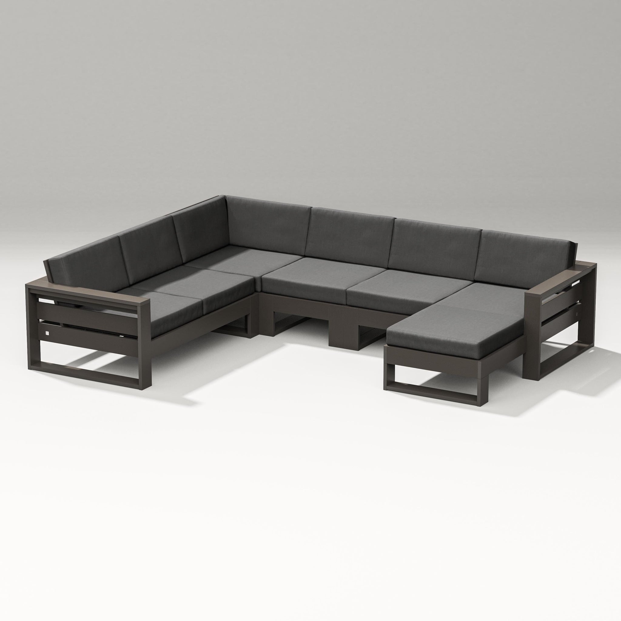 Latitude Corner Sectional with Right Chaise