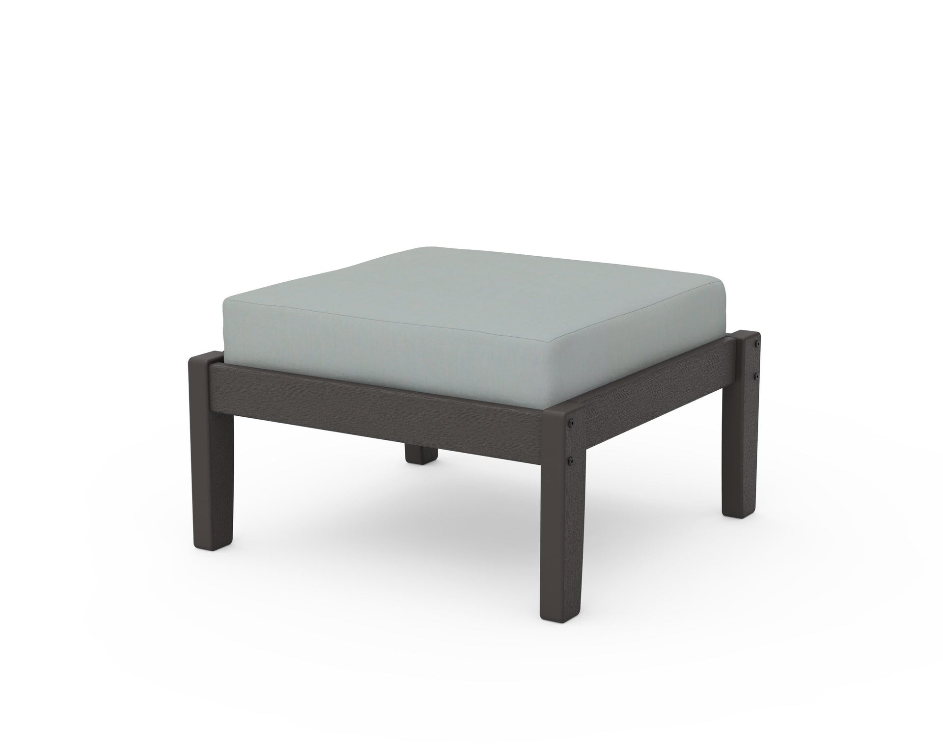 Vineyard Chaise with Arms